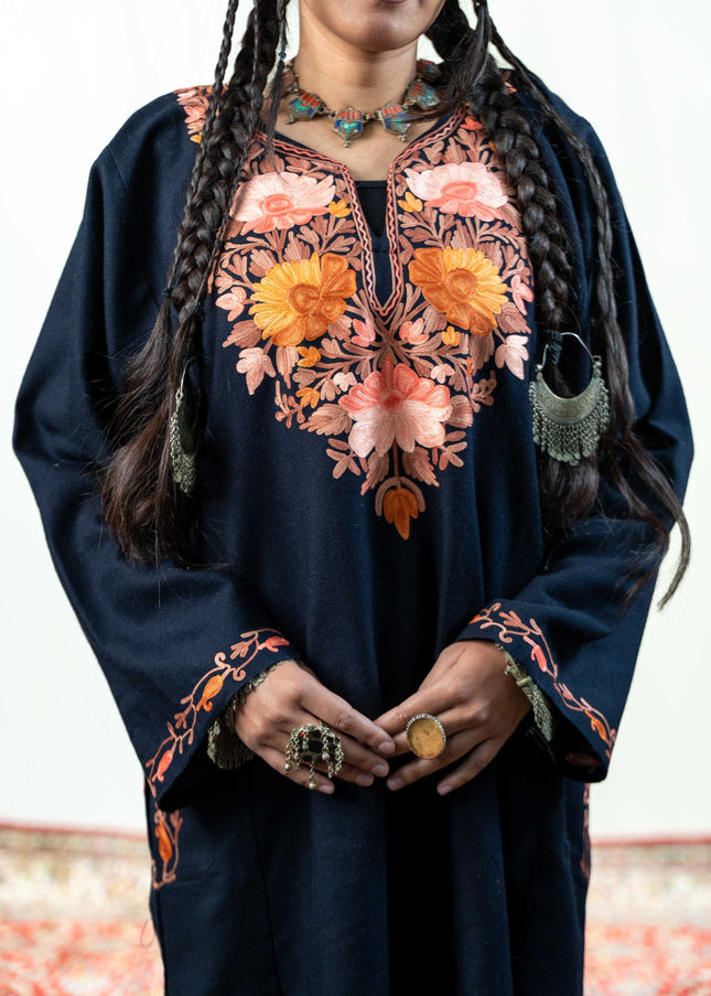 Kashmiri Aari Work Phiran - Black - ARTISANS KASHMIR