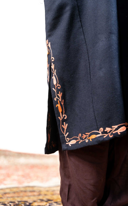 Kashmiri Aari Work Phiran - Black - ARTISANS KASHMIR