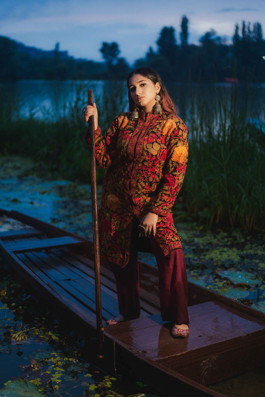 Kashmiri Jamawar Aari Work Jacket - Black | Pashm - ARTISANS KASHMIR