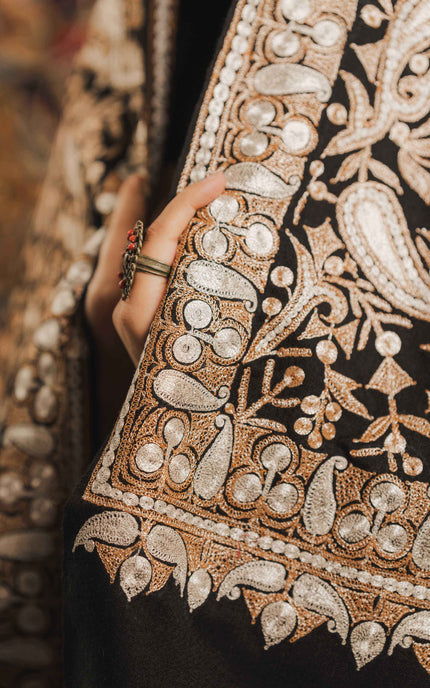 Kashmiri Tilla Embroidery Shawl - Black | Pashmina - ARTISANS KASHMIR