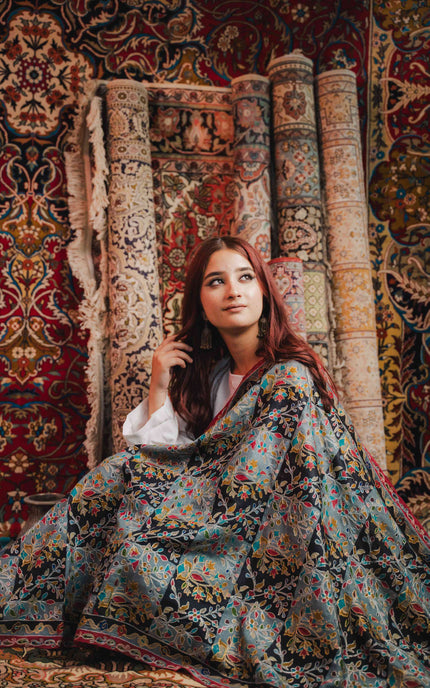 Kashmiri Kalamkari Shawl - Black Hamdan | Zari Outline - Kashmir Jama