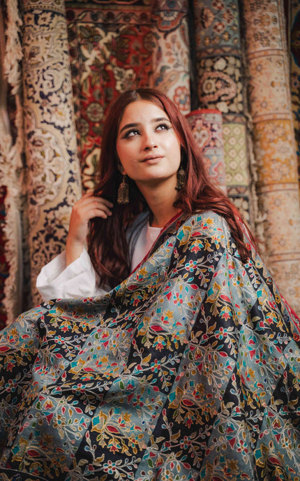 Kashmiri Kalamkari Shawl - Black Hamdan | Zari Outline - Kashmir Jama