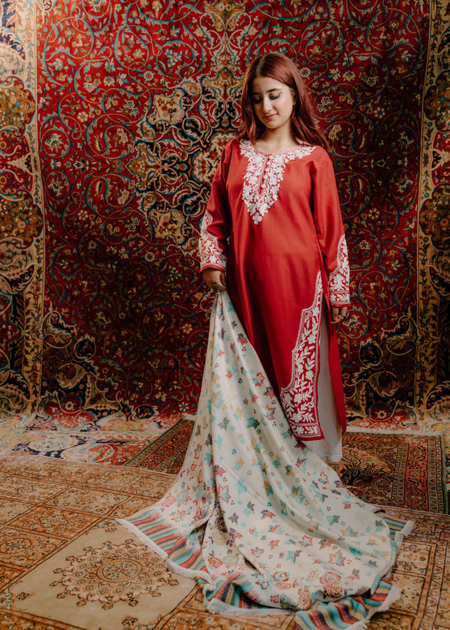 Kashmiri Kani Shawl - White | Chinar - ARTISANS KASHMIR