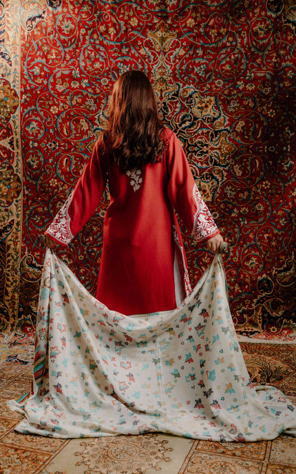 Kashmiri Kani Shawl - White | Chinar - ARTISANS KASHMIR