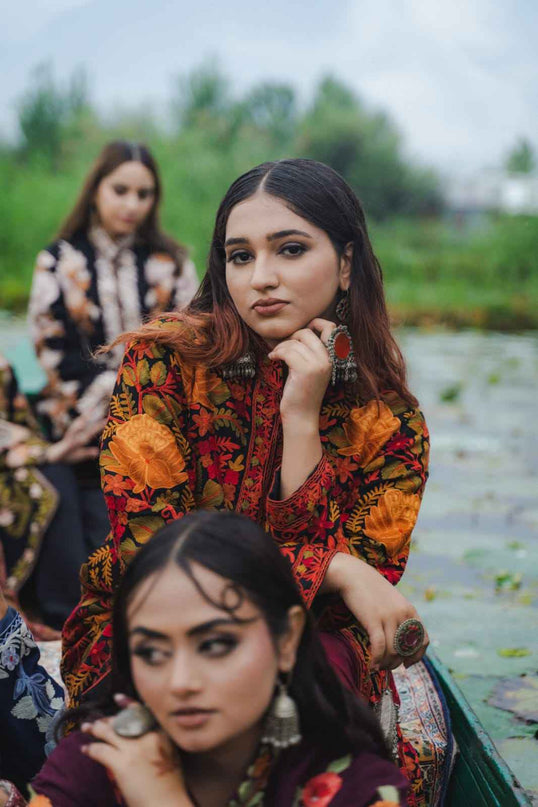 Kashmiri Jamawar Aari Work Jacket - Black | Pashm - ARTISANS KASHMIR