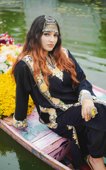 Kashmiri Pastel Aari Work Phiran - Black | Abshar - ARTISANS KASHMIR