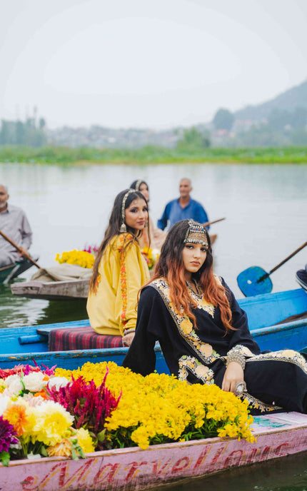 Kashmiri Pastel Aari Work Phiran - Black | Abshar - ARTISANS KASHMIR