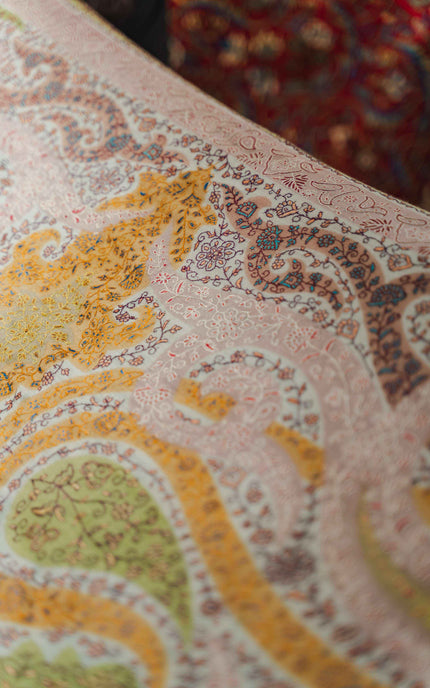 Kashmiri Kalamkari Sozni Work Shawl - White | Handmade - ARTISANS KASHMIR